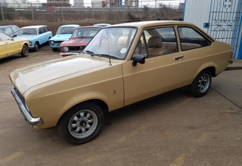 Ford Escort Mk2 Brown