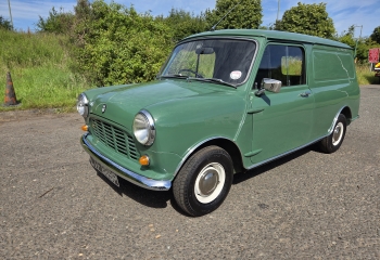 Leyland Mini 850 Van