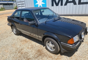 Ford Escort XR3